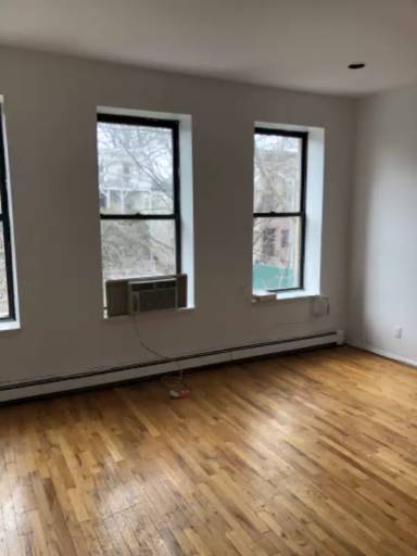Main picture of 119 Clinton Ave