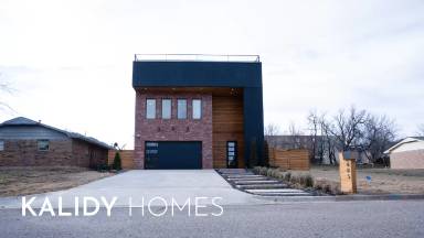 Main picture of 605 N Idaho St