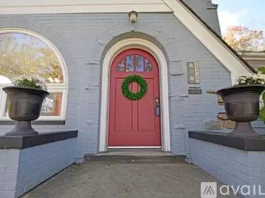 Main picture of 1219 Herschel Ave