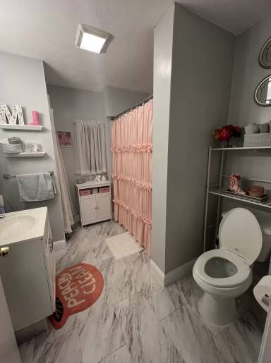 Main picture of 3 Sexton Ct