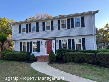Main picture of 100 Longstreet Dr