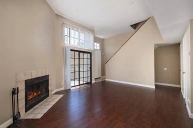 Main picture of 64 N Oak Ave