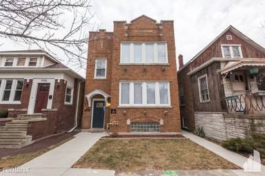 Main picture of 4471 N Keokuk Ave