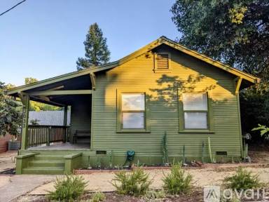 Main picture of 2033 Butte St