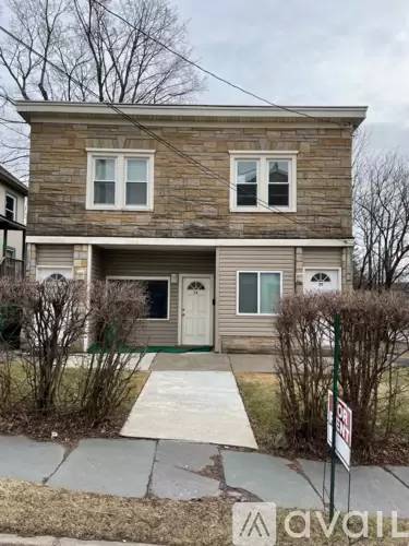 Main picture of 77 Ridgeway St