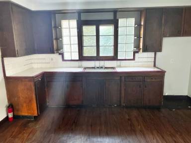 Main picture of 463 Lexington Ave