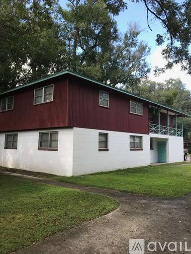 Main picture of 3630 College Pl