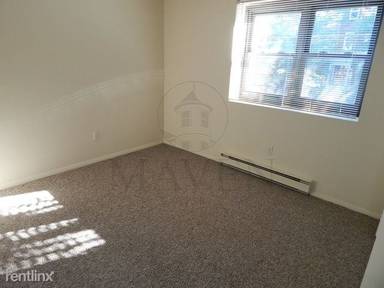 Main picture of 25 Beacon St