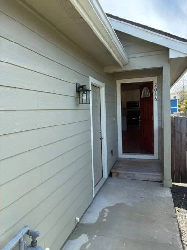 Main picture of 2046 1st Rd