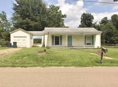 Main picture of 308 Dampeer St