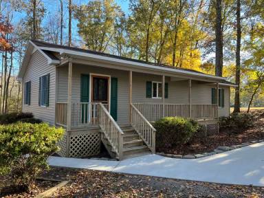 Main picture of 608 Gaston Dr