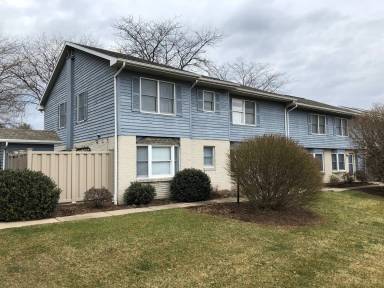 Main picture of 935 W Whitehall Rd
