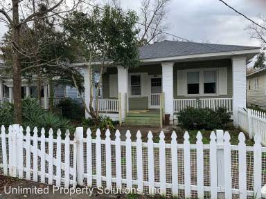 Main picture of 1722 Orange St