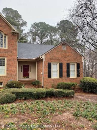 Main picture of 107 Weatherburne Dr