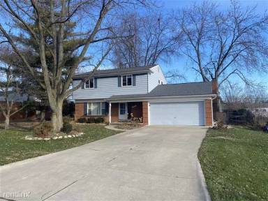 Main picture of 2821 Hawks Rd