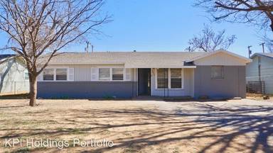Main picture of 2612 E Auburn St