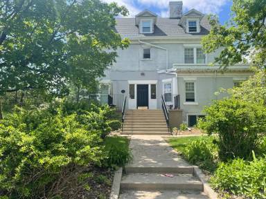 Main picture of 2118 Pillsbury Ave S