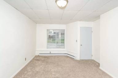 Main picture of 3764 E Pulaski Ave