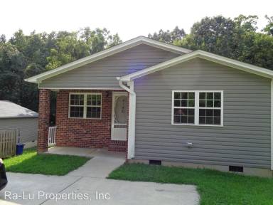 Main picture of 4140 MacArthur St