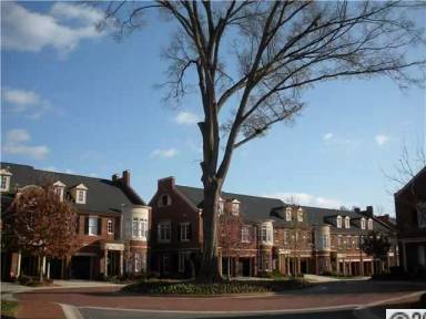 Main picture of 6785 Louisburg Square Ln