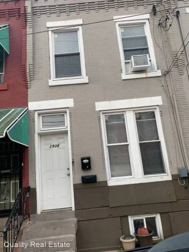 Main picture of 2938 W Susquehanna Ave