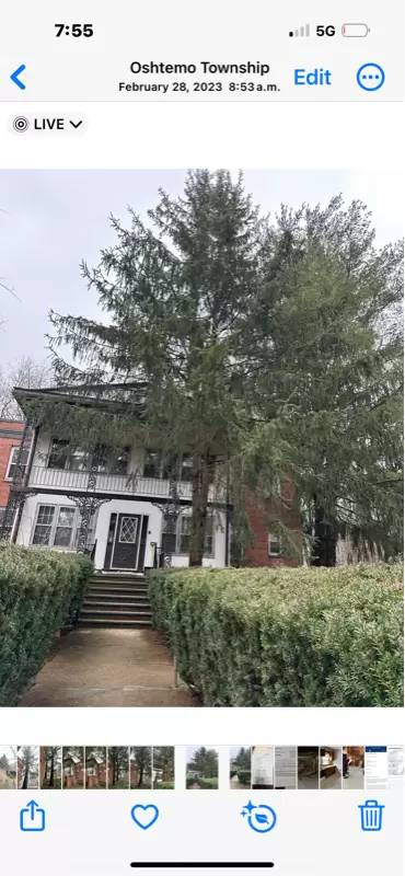 Main picture of 6200 Parkview Ave