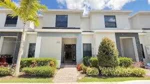 Main picture of 425 NE 1st Dr