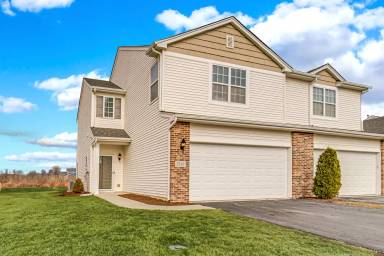 Main picture of 7550 E 111th Pl