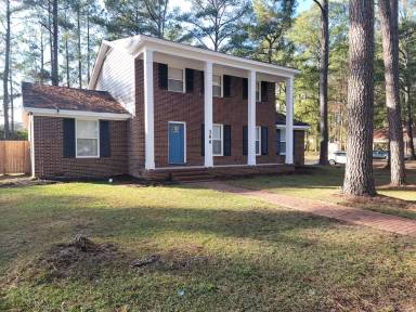 Main picture of 204 N Kirkwood Ave