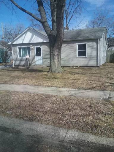 Main picture of 7907 Beech Ave