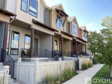 Main picture of 5315 5th St