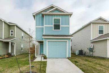 Main picture of 916 Grebe Dr