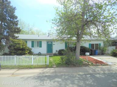 Main picture of 5558 Yuba Way