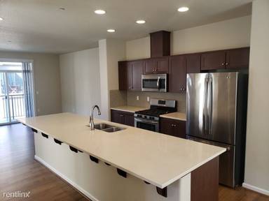 Main picture of 123 NE 79th Ave