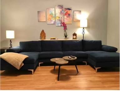 Main picture of 123 W Gwinnett St