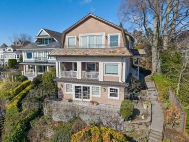 Main picture of 604 W Kinnear Pl