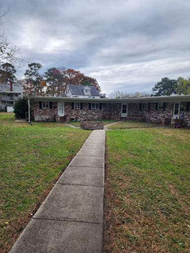 Main picture of 2 Axson St