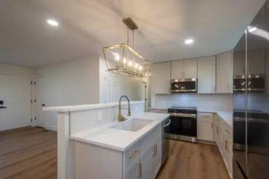 Main picture of 3309 Niagara Dr