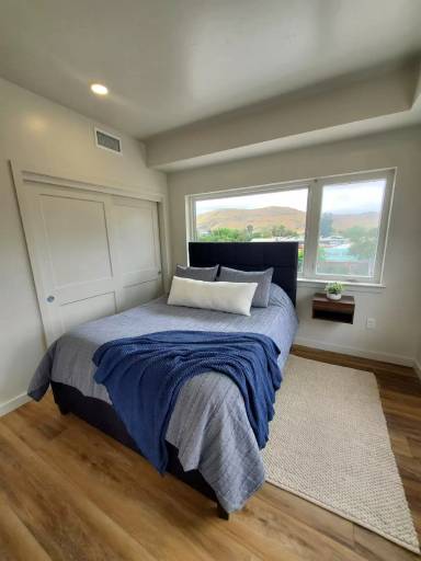 Main picture of 207 Higuera St
