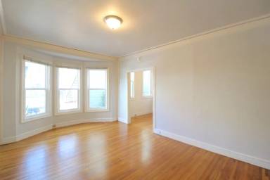 Main picture of 3325 Steiner St