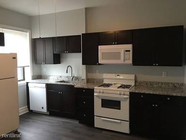 Main picture of 1535 Lowrie St