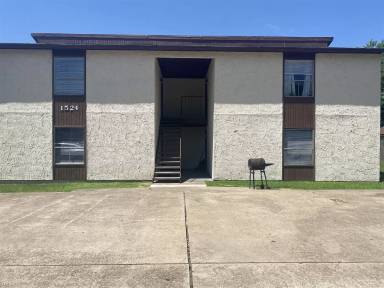 Main picture of 1524 Pine Ridge Dr