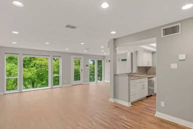 Main picture of 701 Azie Morton Rd