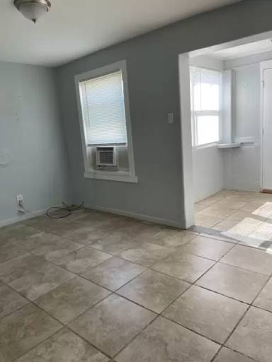 Main picture of 529 South St