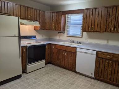 Main picture of 313 Thomas Ave