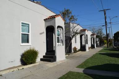 Main picture of 7621 Wadsworth Ave