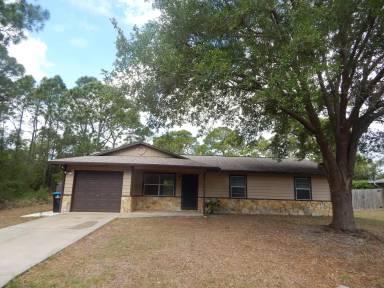 Main picture of 174 Deauville Ave SE