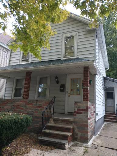 Main picture of 329 Seymour St