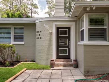 Main picture of 2226 NW 7th Ln