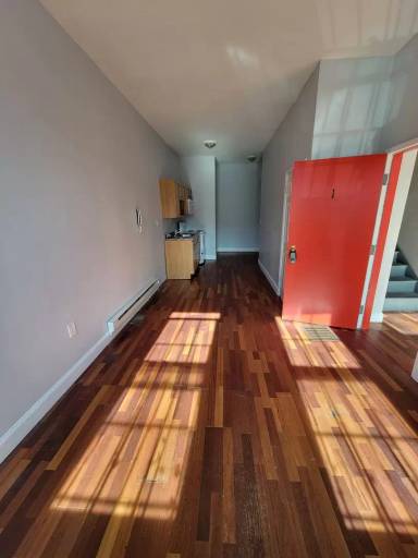 Main picture of 1429 W Tioga St